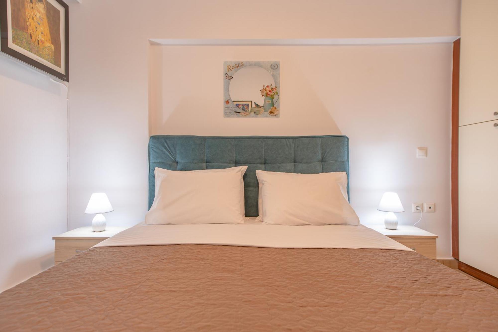 Flat W. Parking Next To Flisvos Marina & Snfcc *